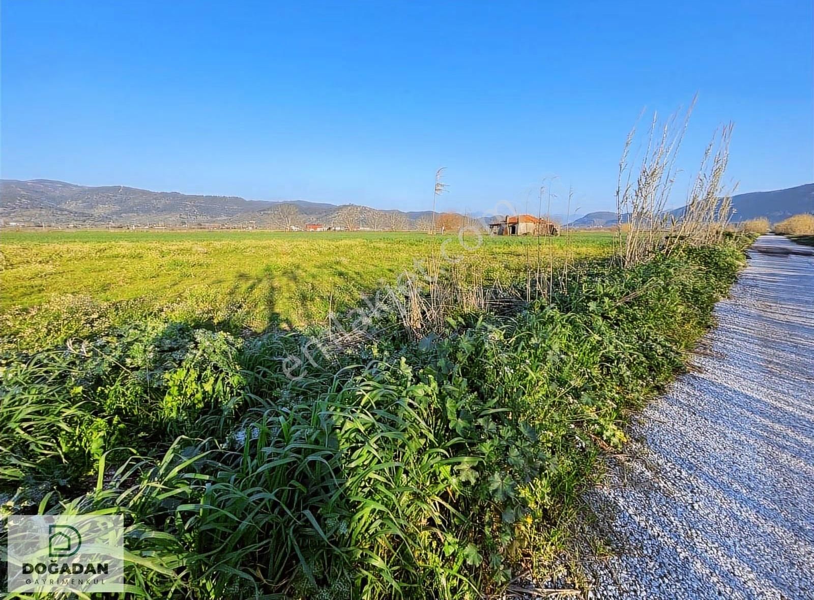 Doğadan Selimiye Merkezde Asfalta Cephe Yapı Koymaya Uygun Arazi - Görsel 19