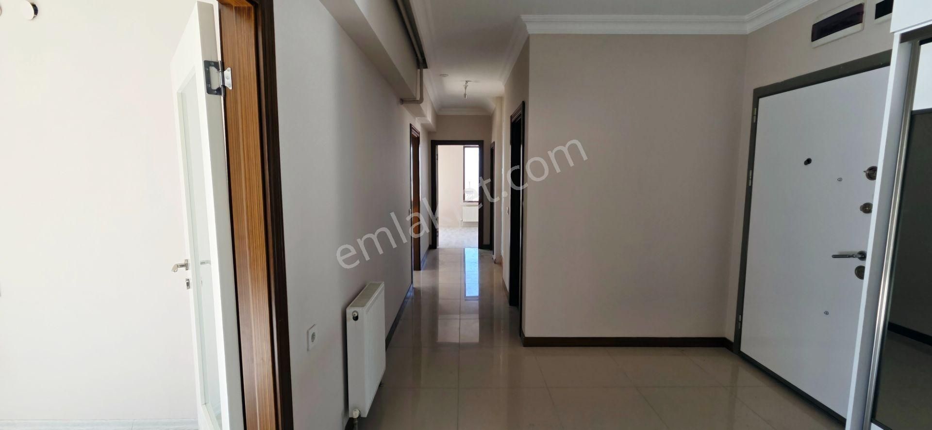 Dikmen Malazgirt'te Seyir Teraslı 5+2 Dubleks Daire Bu Fiyata - Görsel 8