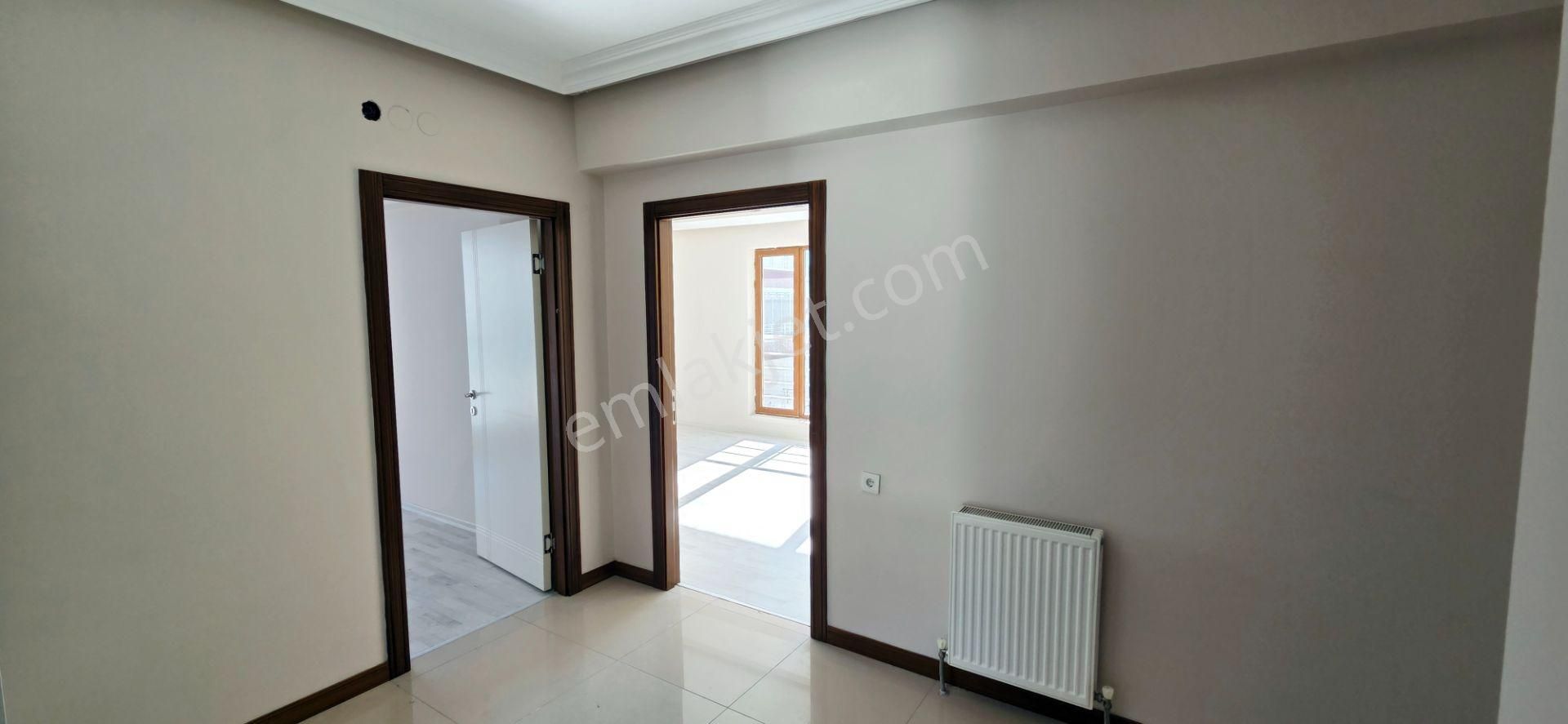 Dikmen Malazgirt'te Seyir Teraslı 5+2 Dubleks Daire Bu Fiyata - Görsel 6