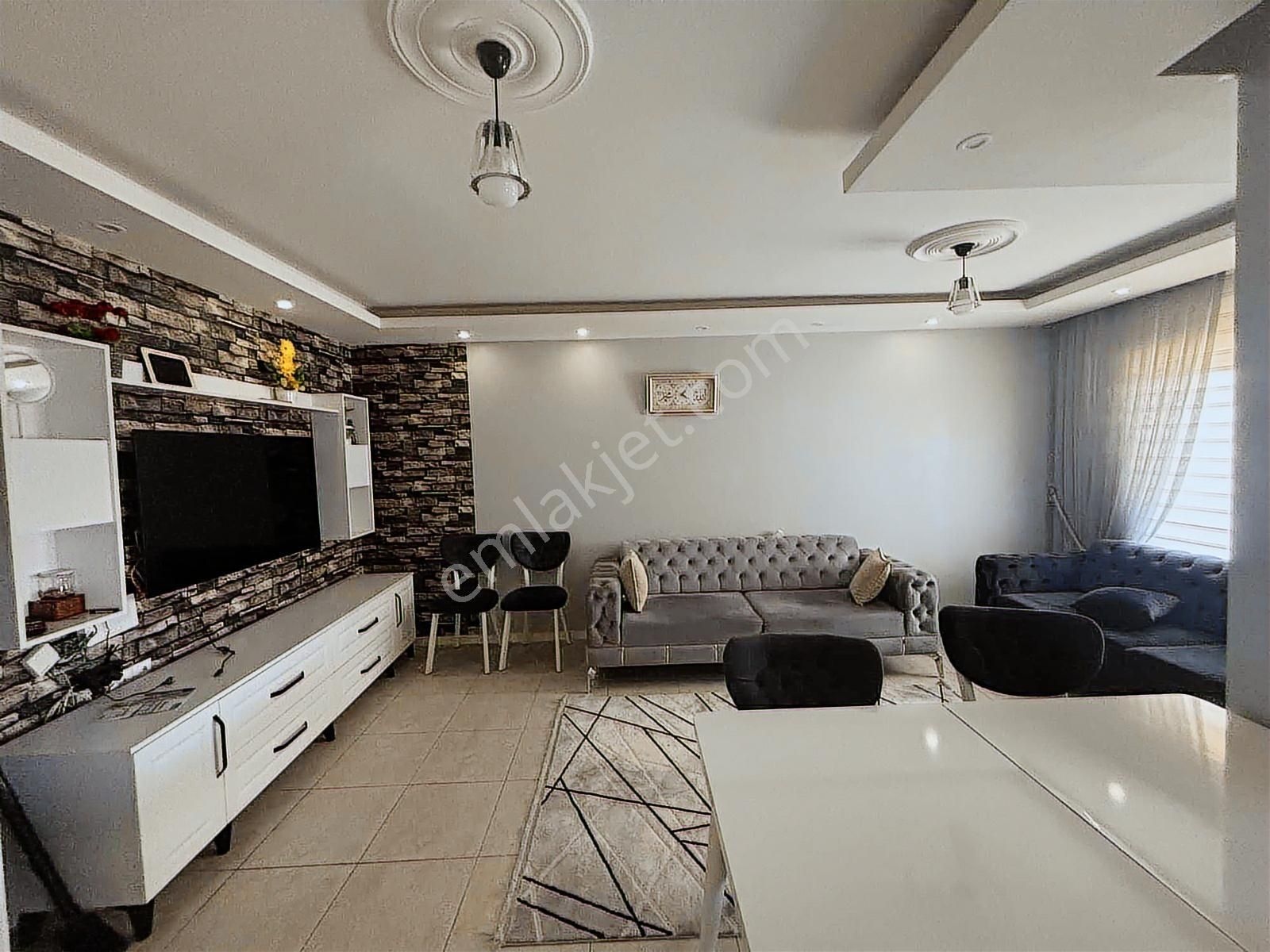 Uzparkta Eşyalı Kiralık 3+1 Daire - Görsel 17