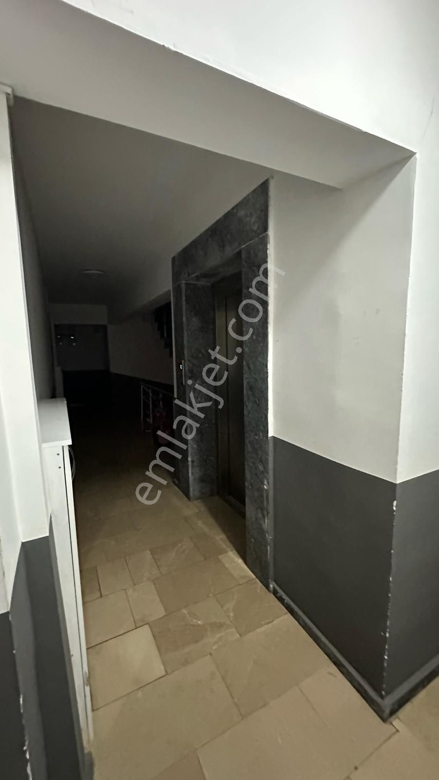 1+1 Barbaros Atam Kreş Yakını Ayrı Mutfaklı - Görsel 6