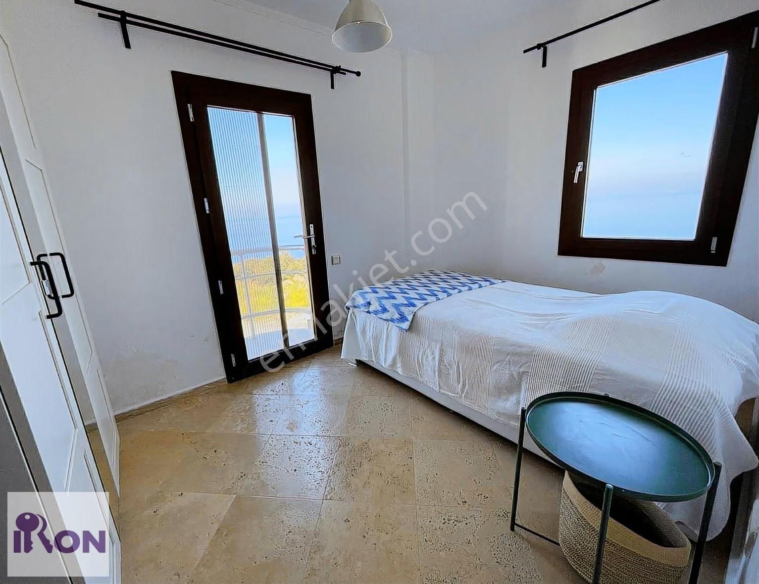 Bodrum Panaroma Villarında Havuzlu Özel İskeleli Deniz Manyazlık - Görsel 2