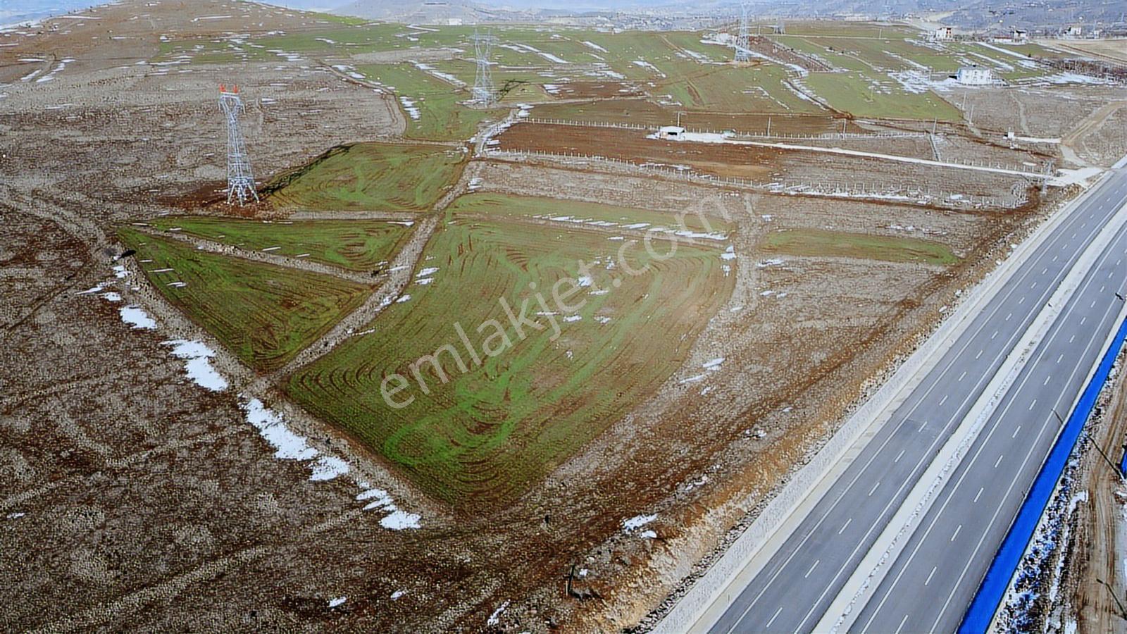Emre Gm/den Kuzey Çevre Yoluna Bir Parsel Yatırım Fırsatı - Görsel 24