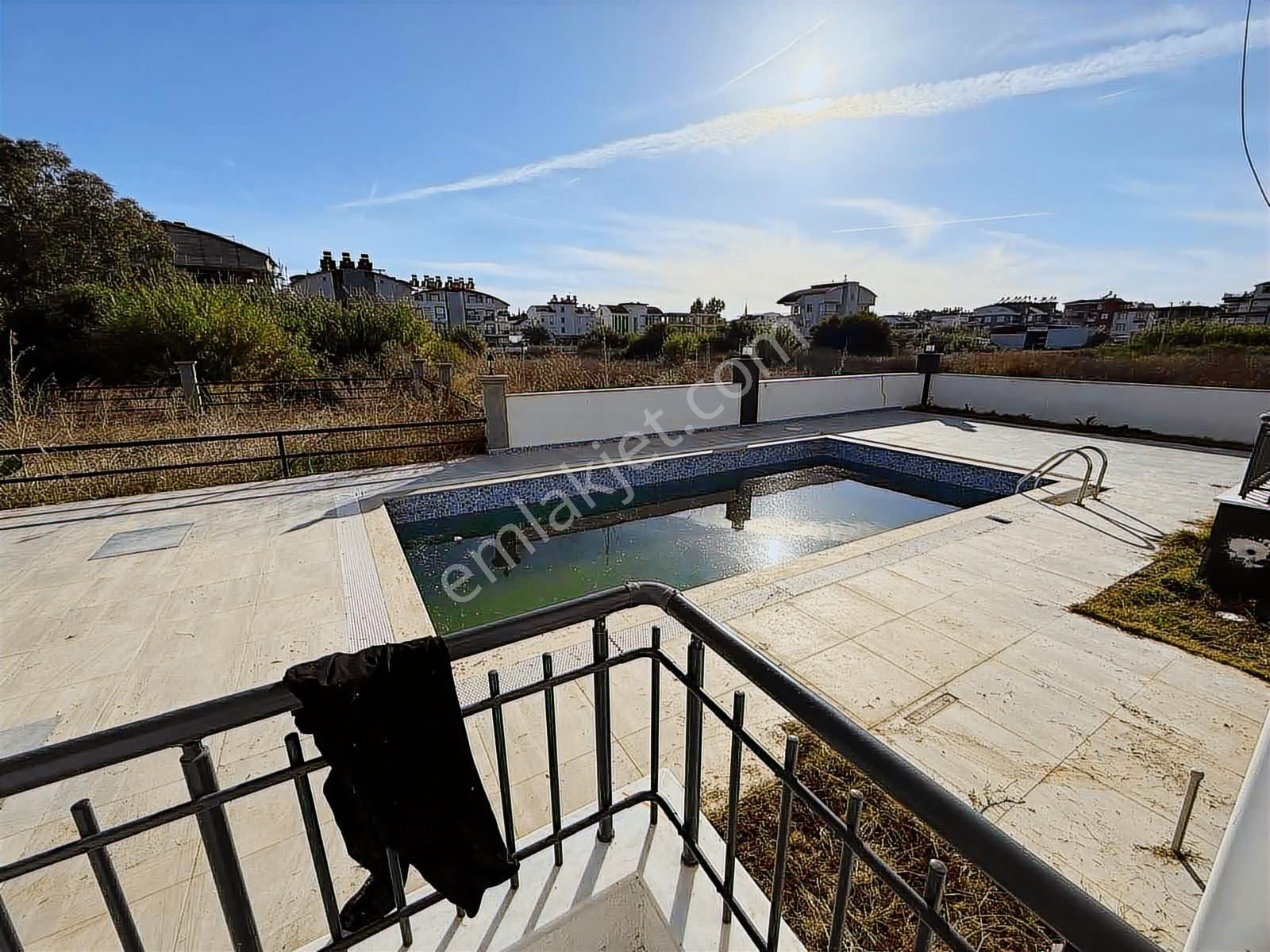 Kadriyede Sıfır Eşyalı Satılık 2+1 Kat Şeçenegi Mevcuttur - Görsel 5