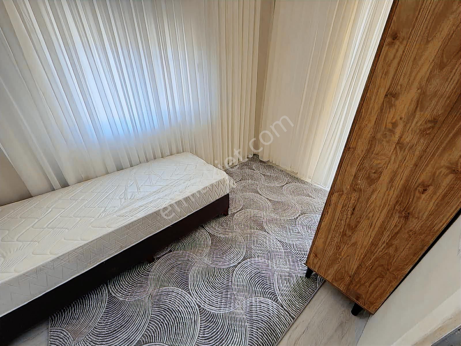 Kadriyede Sıfır Eşyalı Satılık 2+1 Kat Şeçenegi Mevcuttur - Görsel 2