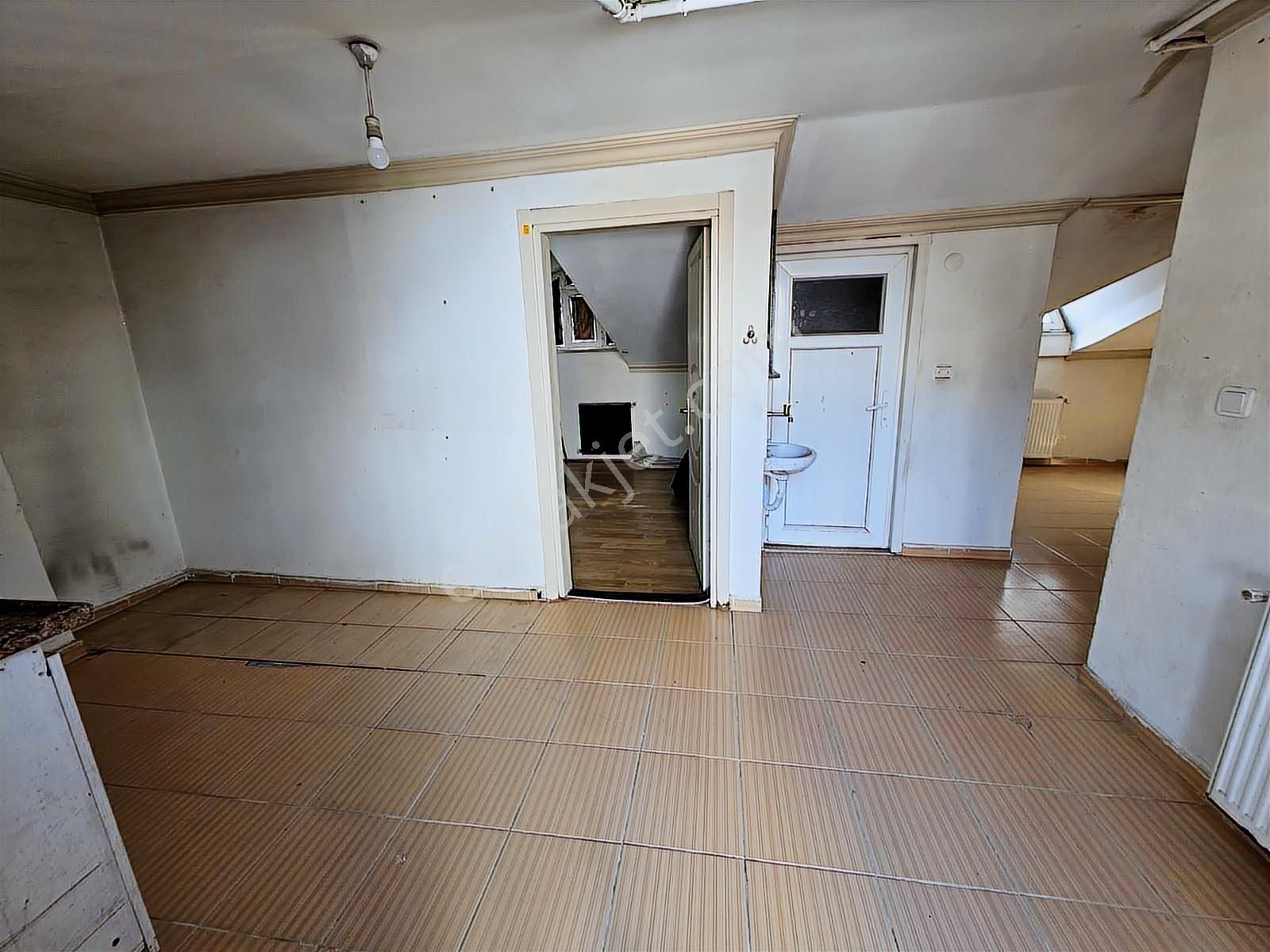 Mimar Emlak'tan Satılık 4+3 Tek Daire Üzeri 200m² Dubleks Daire - Görsel 5