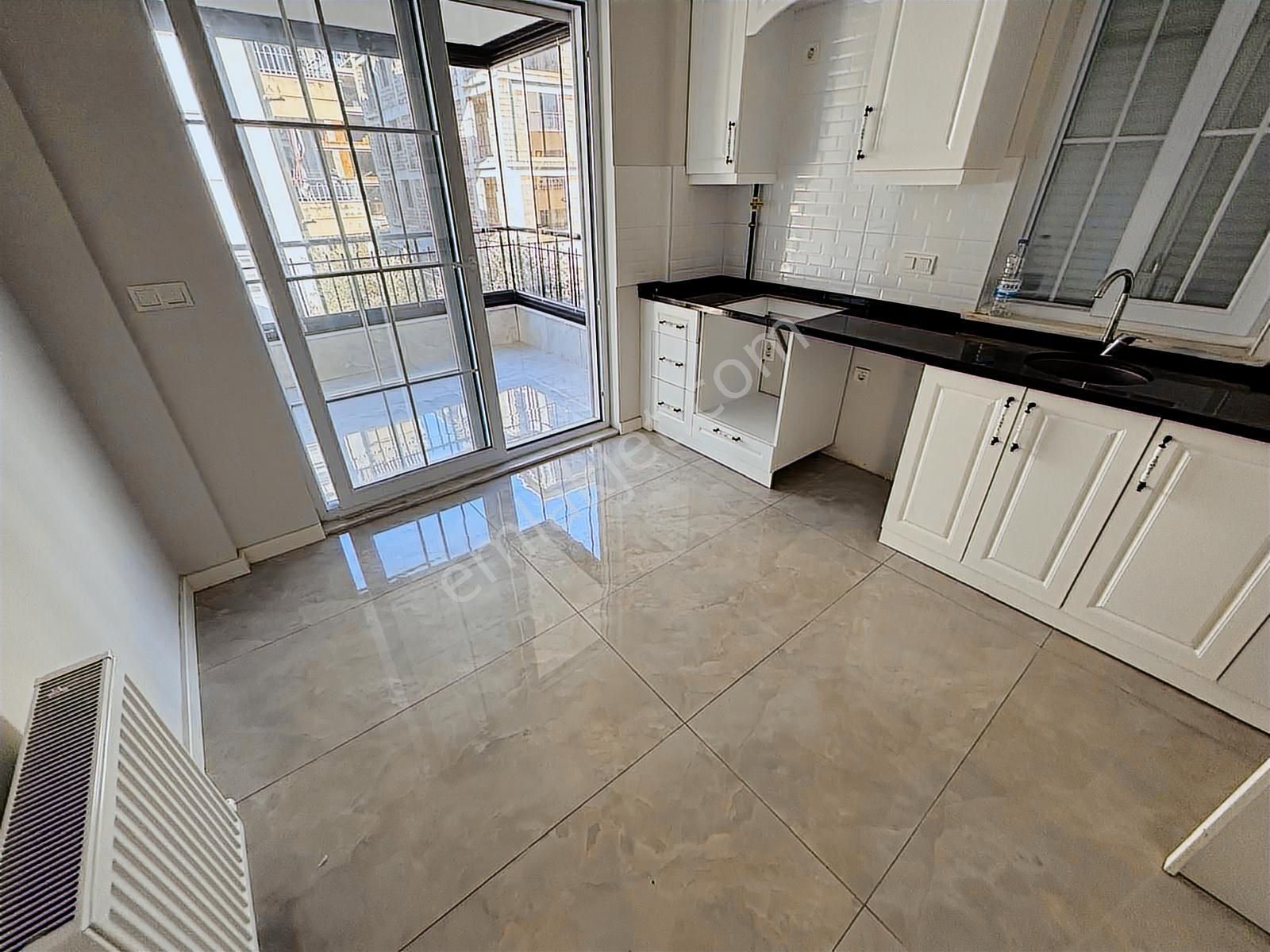 Acil Satılık 2+1 Doğalgazlı Sıfır Asansörlü Daire - Görsel 3