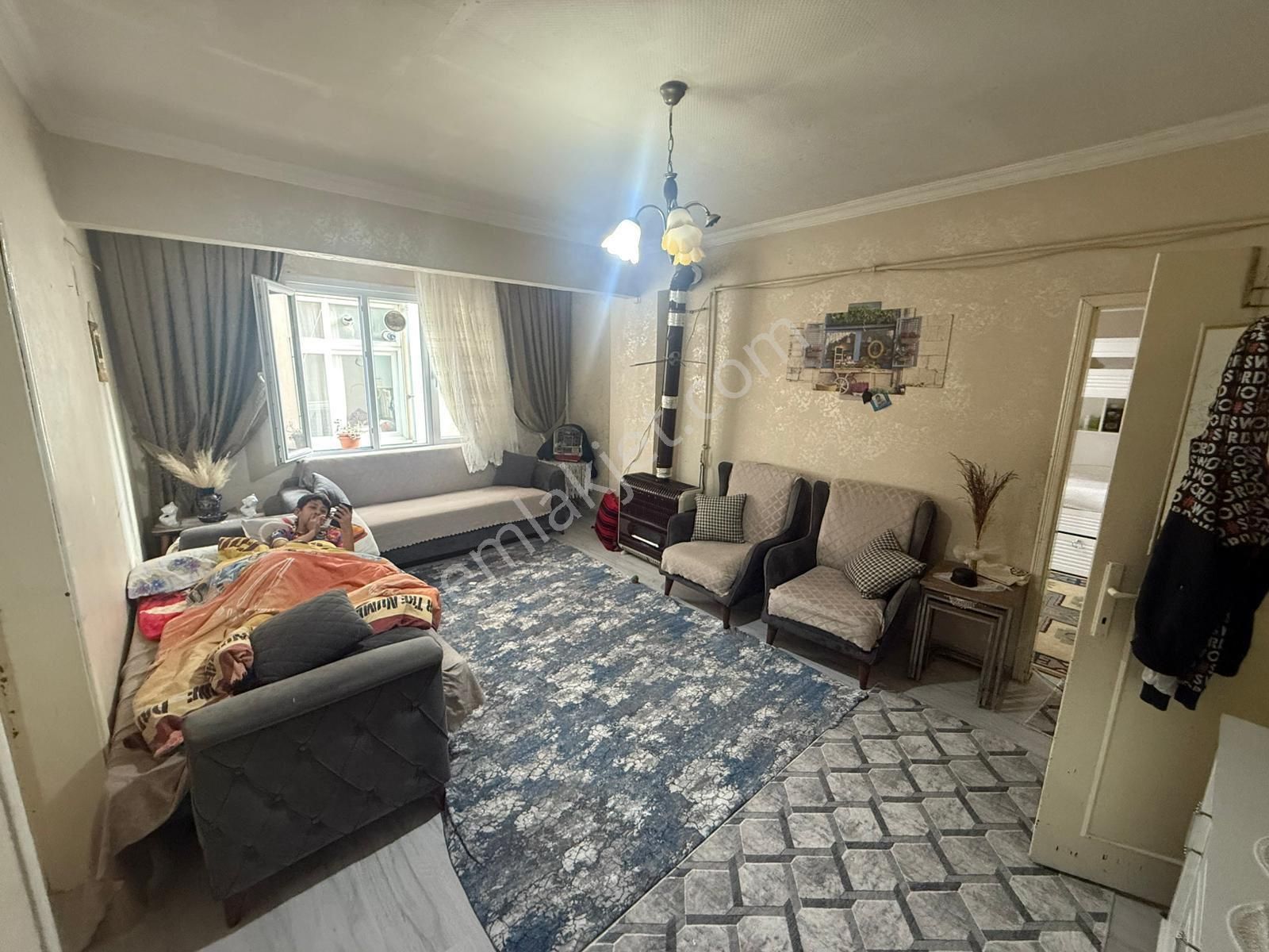 İsmetpaşa Mah 2+1 95 M2 2. Kat Krediye Uygun Acil Satılık Daire - Görsel 2