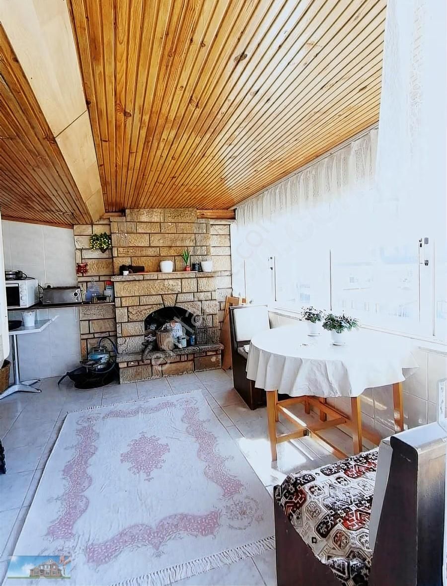 Barış'tan Yüksek Hisseli Geniş & Ferah Teras Kat Daire - Görsel 22