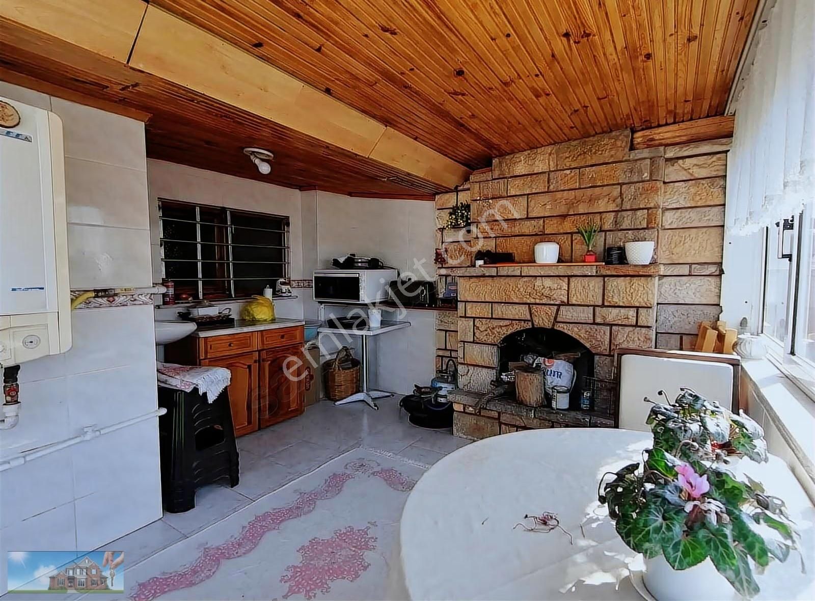 Barış'tan Yüksek Hisseli Geniş & Ferah Teras Kat Daire - Görsel 9