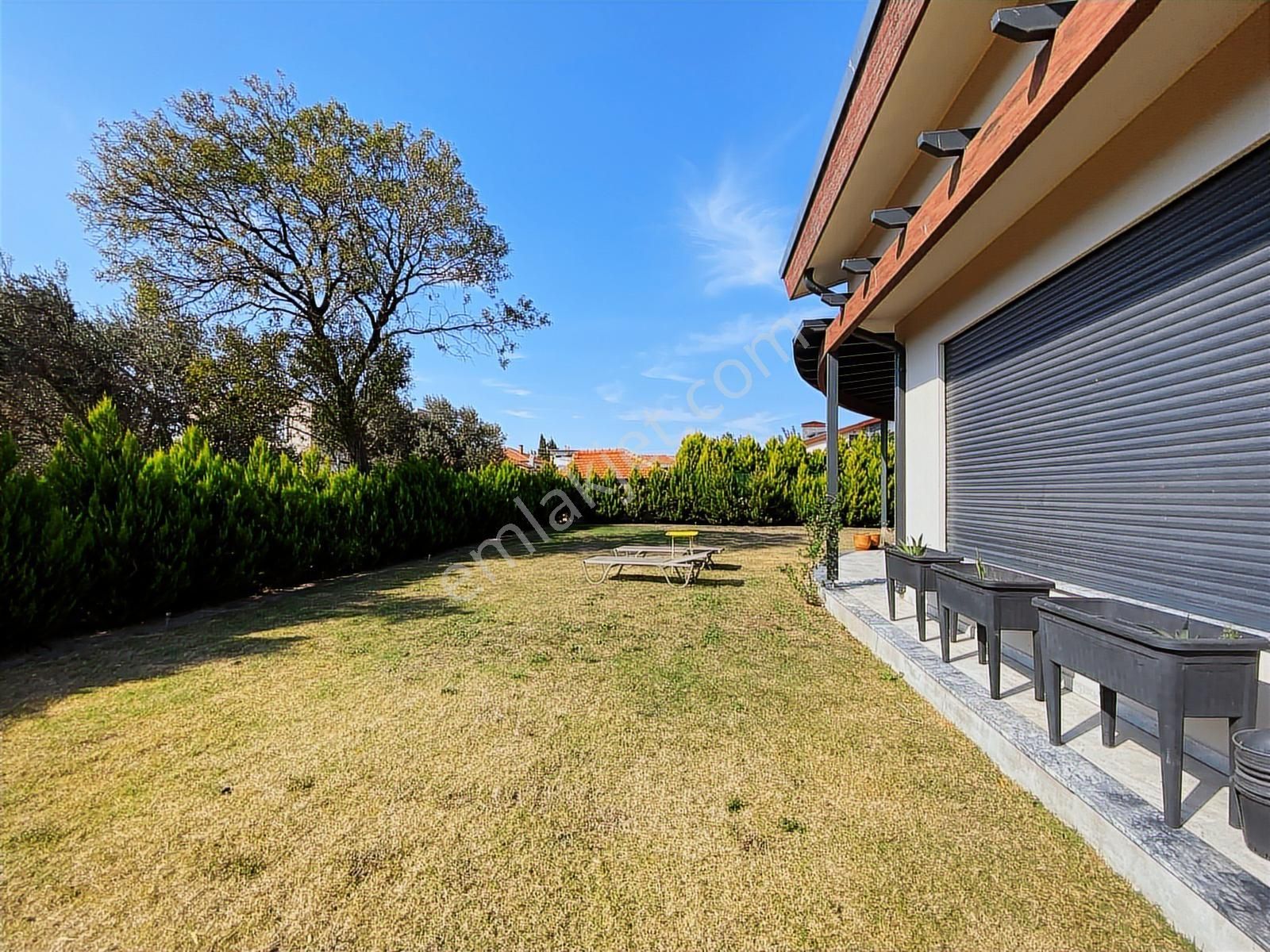 Urla Kuşçular'da Satılık 1.300 M2 Arsa İçerisinde 4+1 Villa - Görsel 3