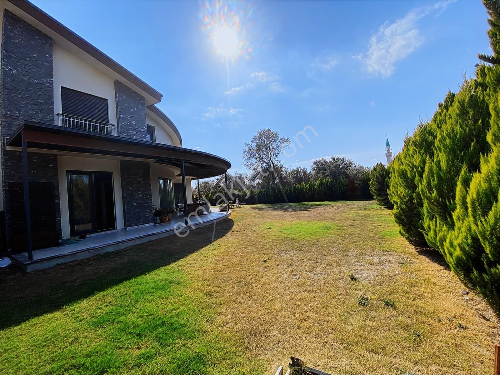 Urla Kuşçular'da Satılık 1.300 M2 Arsa İçerisinde 4+1 Villa - Görsel 4