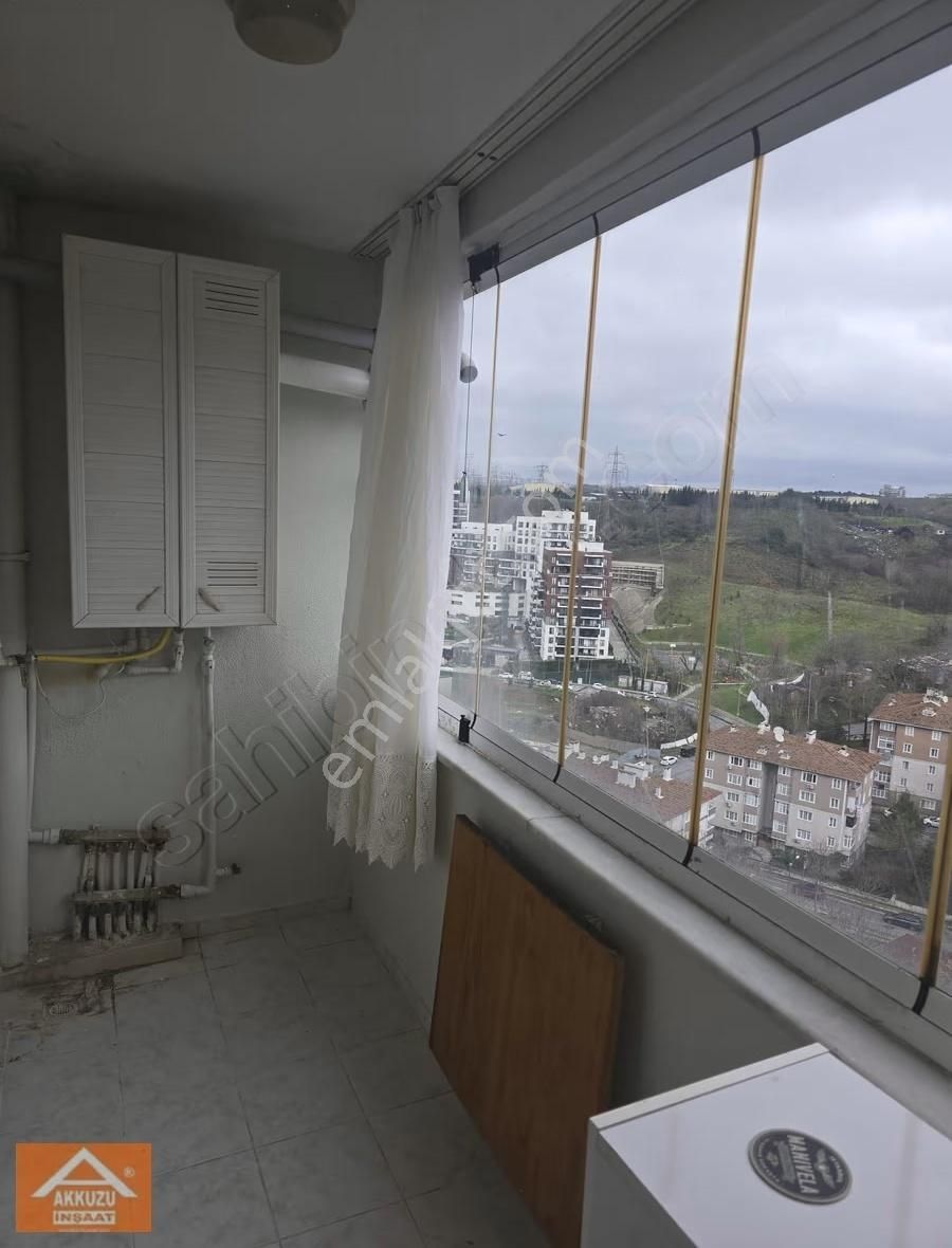 Eyüp Güzeltepe'de 3+1 Eşyalı Asansörlü Otoparklı Daire Akkuzu'da - Görsel 3