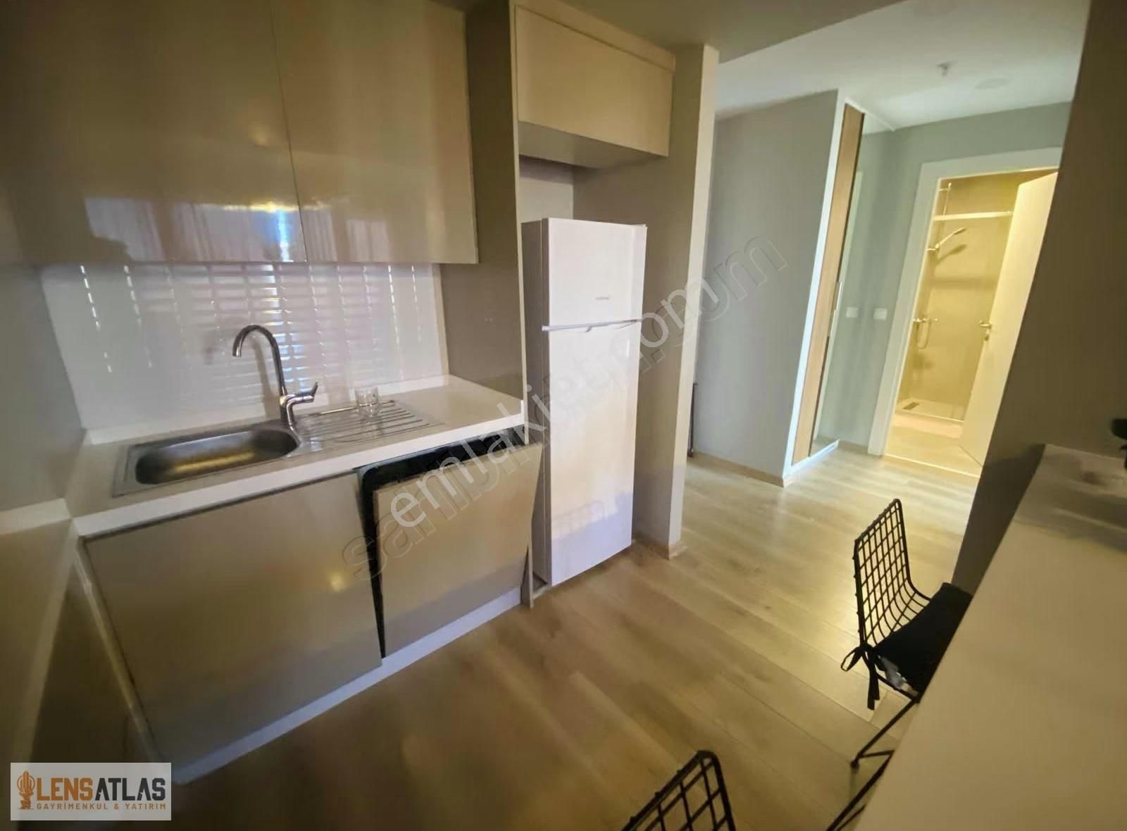 Lensatlas'tan Lens İstanbul'da Bakımlı Modern Eşyalı 1+1 Kiralık - Görsel 8
