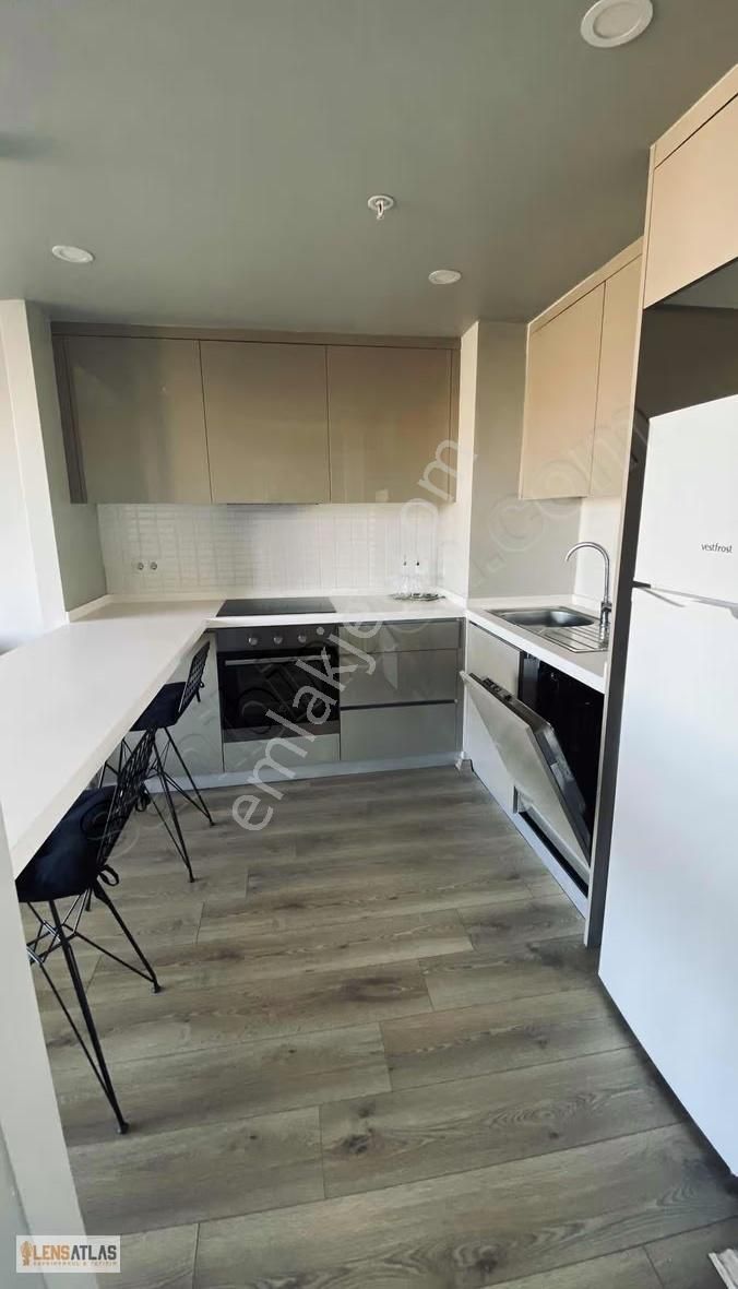 Lensatlas'tan Lens İstanbul'da Bakımlı Modern Eşyalı 1+1 Kiralık - Görsel 3