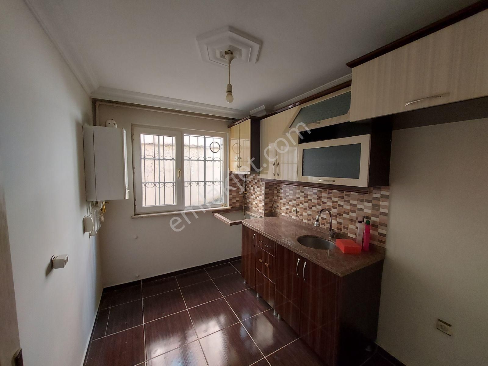 Cumhuriyet Mah. Kiralık: Bahçe Katı & 35 M² Teraslı 2+1 Daire !! - Görsel 20