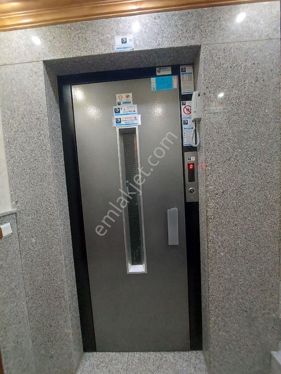 Cumhuriyet Mah. Kiralık: Bahçe Katı & 35 M² Teraslı 2+1 Daire !! - Görsel 30