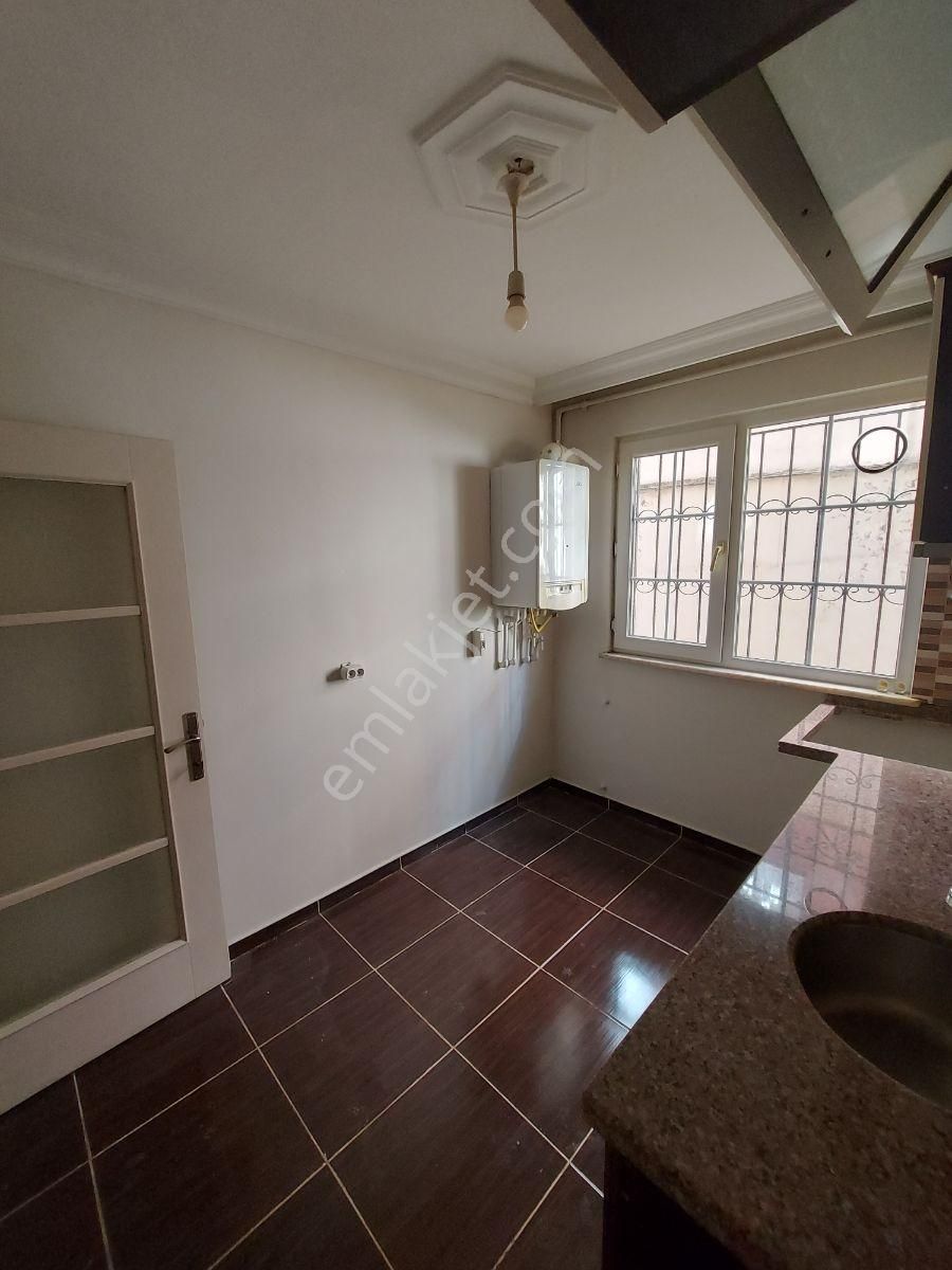 Cumhuriyet Mah. Kiralık: Bahçe Katı & 35 M² Teraslı 2+1 Daire !! - Görsel 24