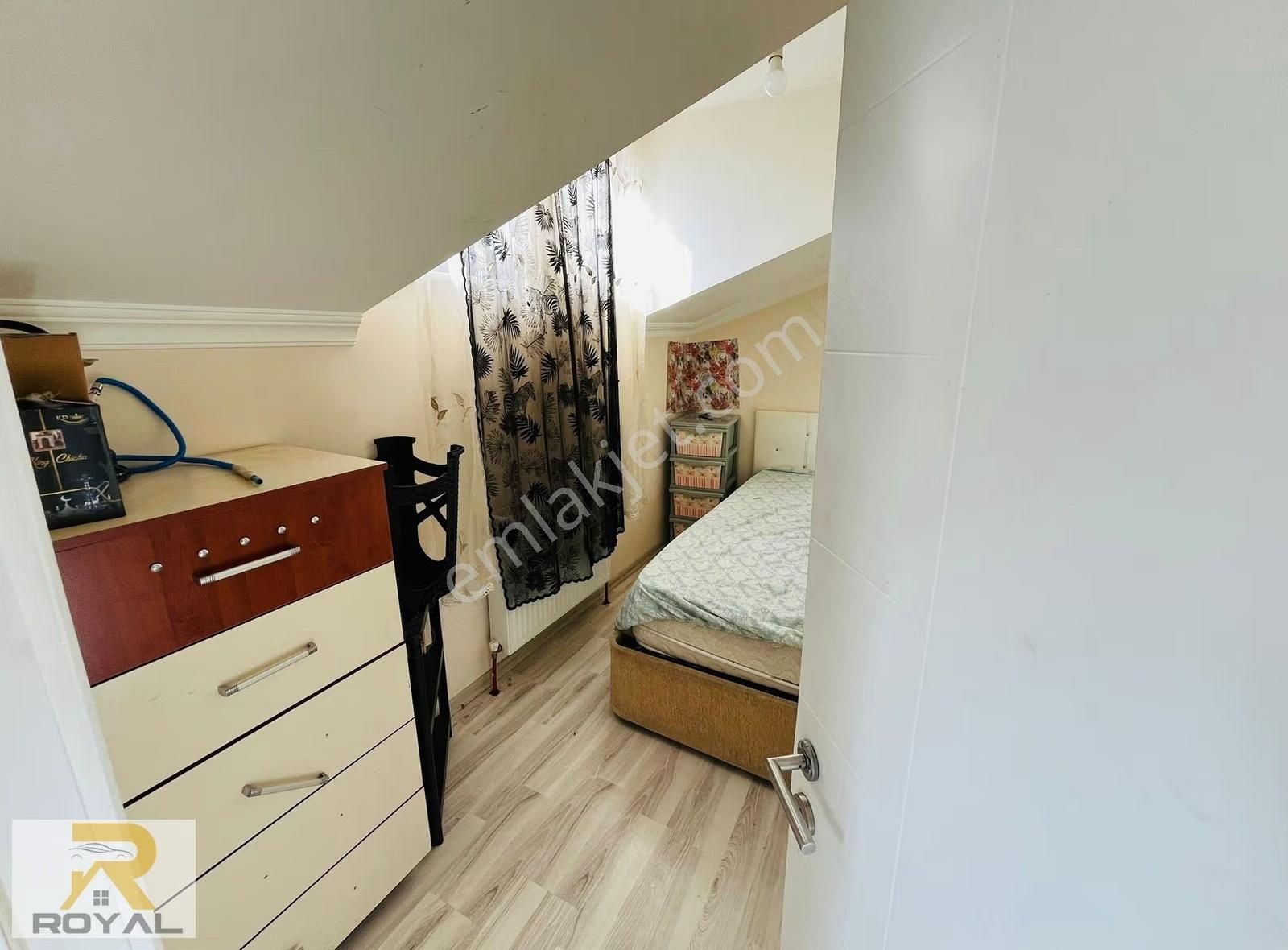 Sefaköy'de 1+1 Metrobüse Yakın Asansörlü Yeni Bina Kiralık Daire - Görsel 5