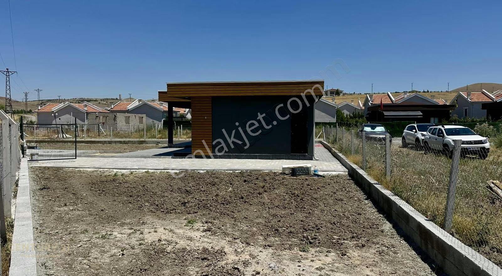 Hazır Kurulu Oturuma Hazır 1+1 Evli Arsa - Görsel 32