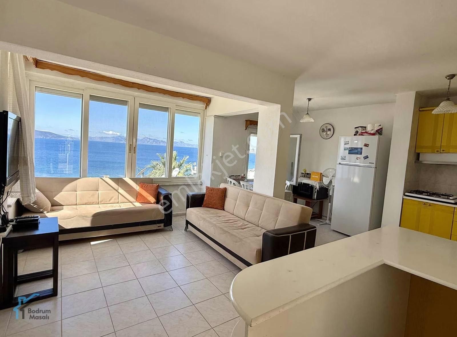 Akyarlar'da Plajlı Site Adalar Ve Deniz Manzaralı Bahçeli Villa - Görsel 30