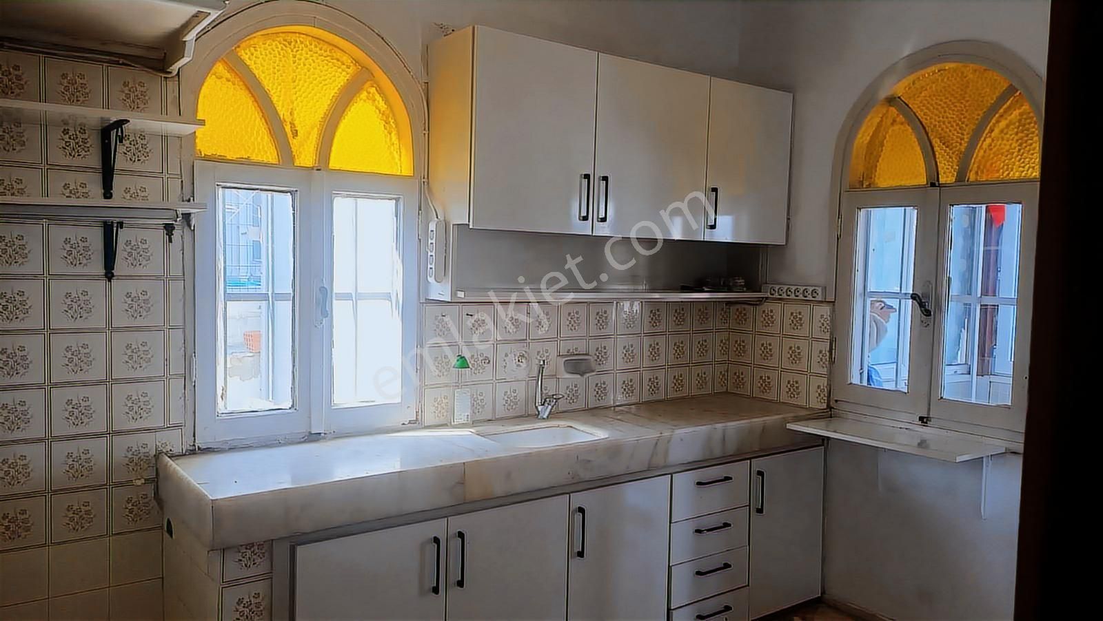 Urla Zeytinalan'da Denize Sıfır 2+1 Kiralık Daire - Görsel 5
