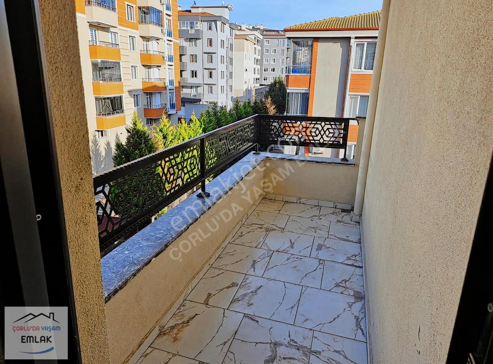 Alipaşa Mh. Cadde Üzerinde Ayrı Mutfaklı Kiralık 1+1 Daire - Görsel 2