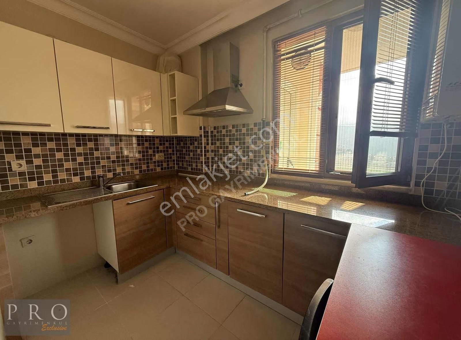 Beykoz Soğuksu Kardelen Konutları Nda 3+1 Kiralık Daire - Görsel 2