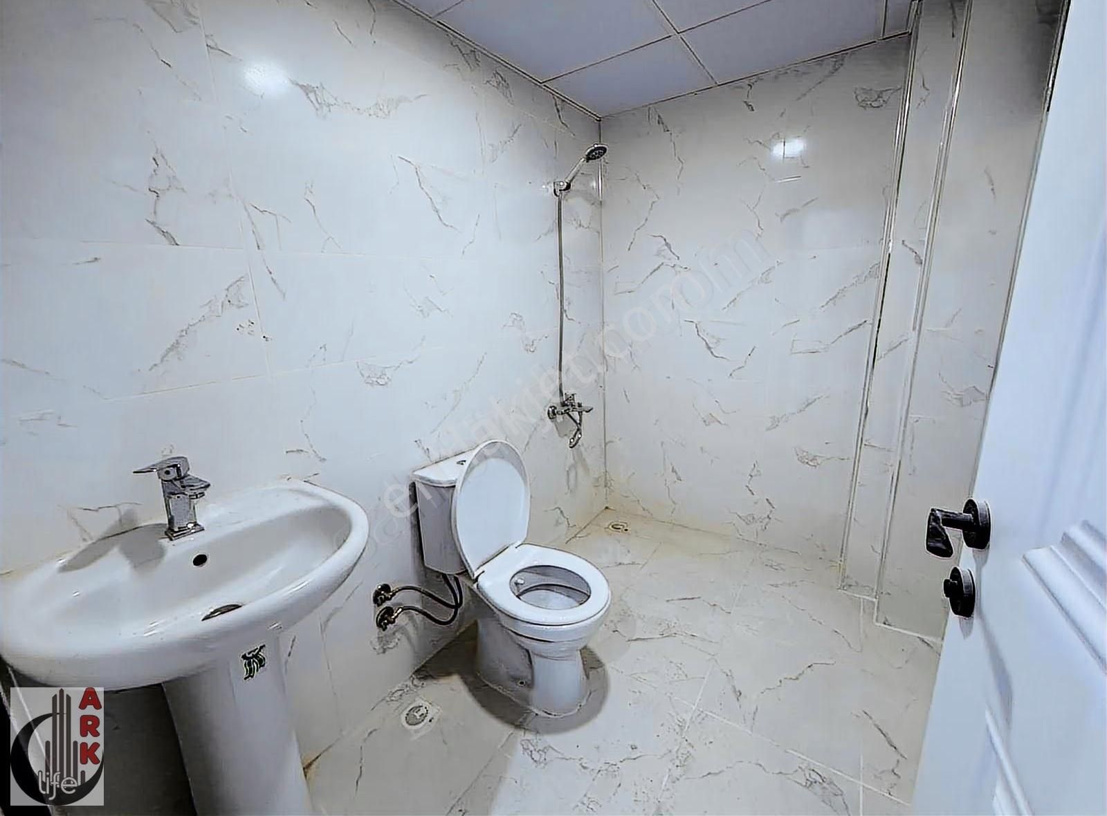 Ark Life'dan 71 Evler Mah.kafkas Cad.yakını Sıfır Kiralık 2+1 - Görsel 13