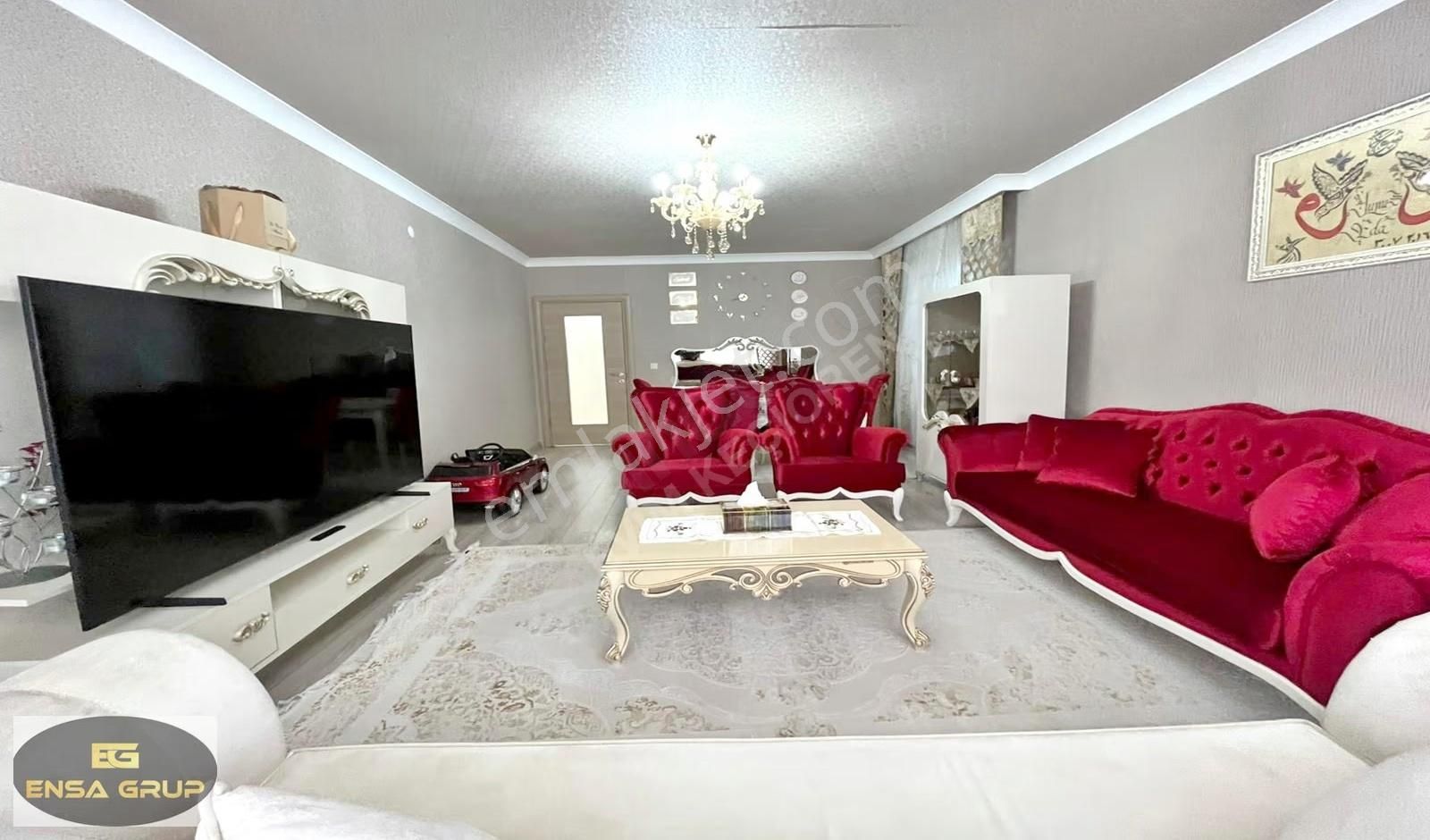 Havuzlu Sitede Krediye Uygun Giyinme Odalı Ebeveyn Banyolu 4+1! - Görsel 7