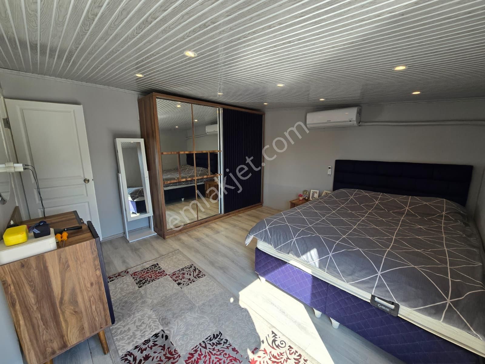 Sahibinden Müstakil Havuzlu-deniz Manzaralı Bakımlı Villa - Görsel 13