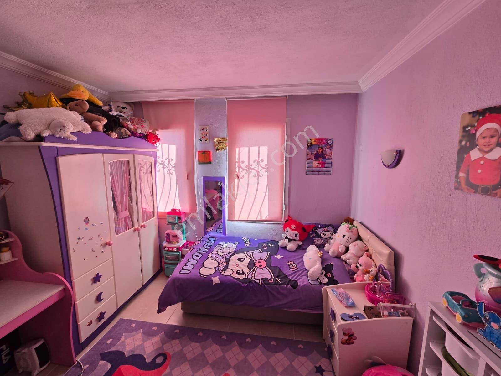 Sahibinden Müstakil Havuzlu-deniz Manzaralı Bakımlı Villa - Görsel 11