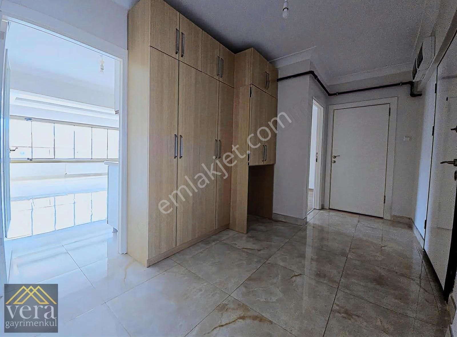 Nato Yolu Caddesine 100 Mt Site 7. Kat 145 M2 Kiralık 3+1 Full - Görsel 4