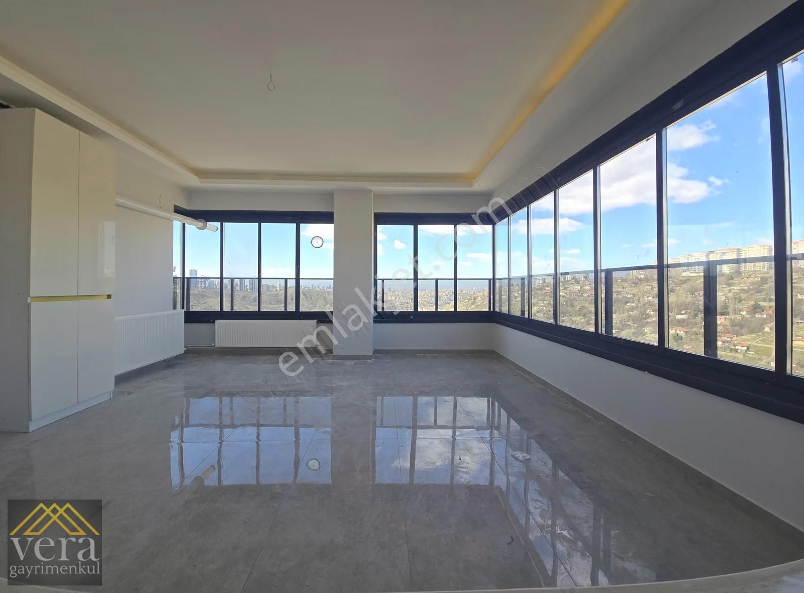 Ege Mahallesinde Muhteşem Mimari 3+1 Kilerli Kombi Pekler Takılı - Görsel 11