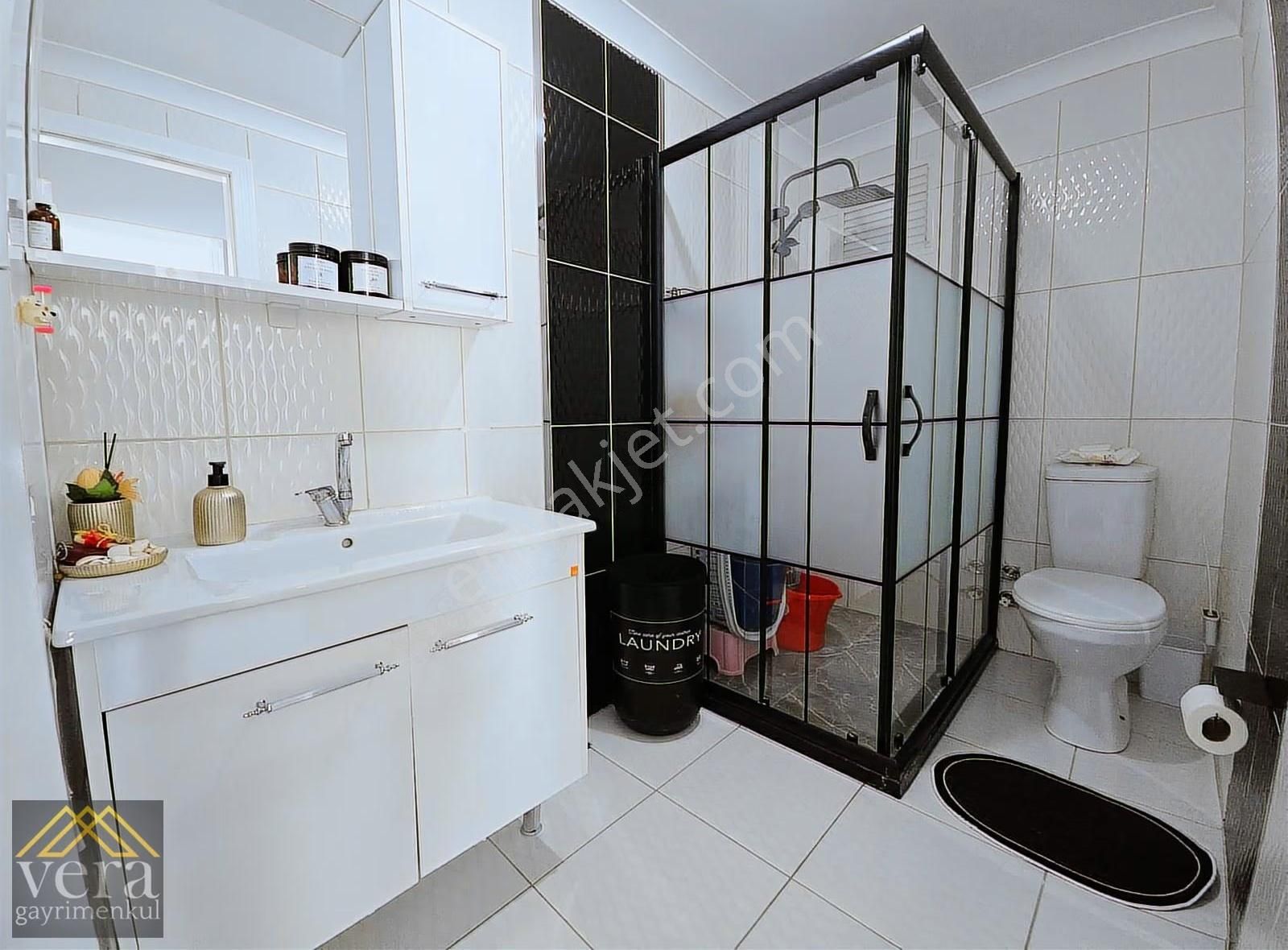 846.cadde Üzeri 2. Kat İskanlı Asansörlü Kapalı Garajlı 3+1 Full - Görsel 21