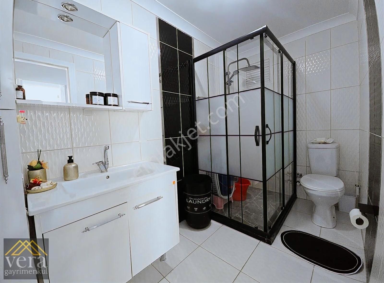 846.cadde Üzeri 2. Kat İskanlı Asansörlü Kapalı Garajlı 3+1 Full - Görsel 34