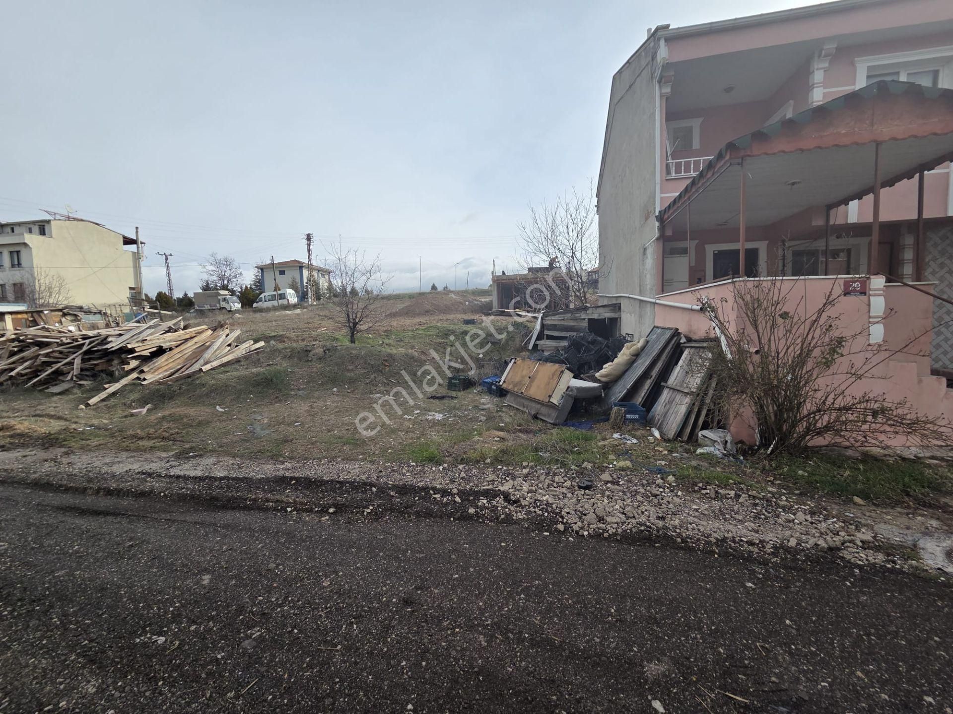 Yatırımcıya Özel: Eryaman Güzelkent’te 108 M² Arsa - Görsel 2