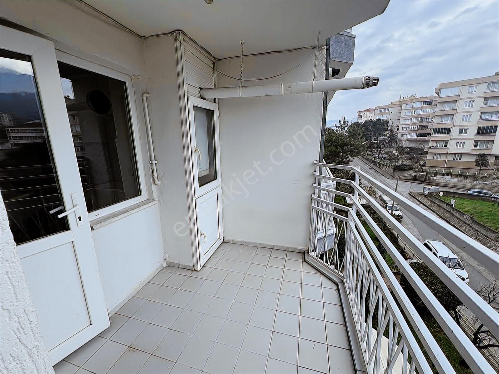 Kestel Yenimahalle Şirin Sitesinde Ara Kat 2+1 Daire - Görsel 6