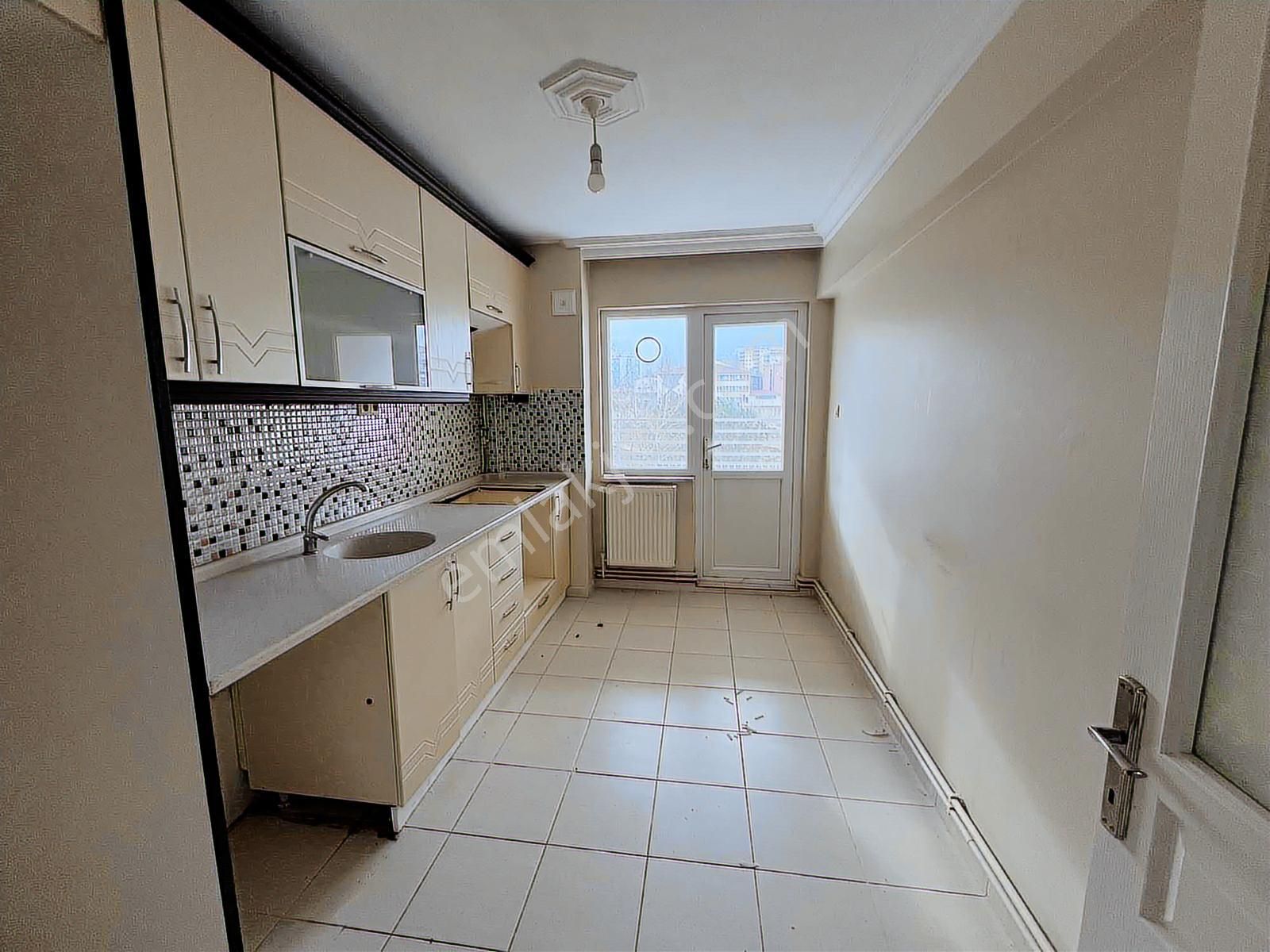 Kestel Yenimahalle Şirin Sitesinde Ara Kat 2+1 Daire - Görsel 2