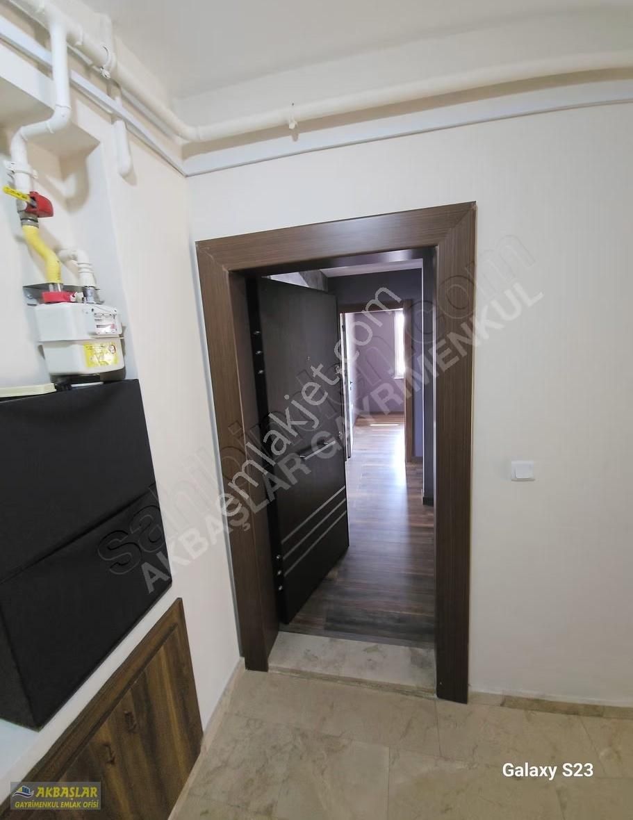 Akbaşlar Gayrimenkul'den Çevreyolunda Kiralık Daire - Görsel 11