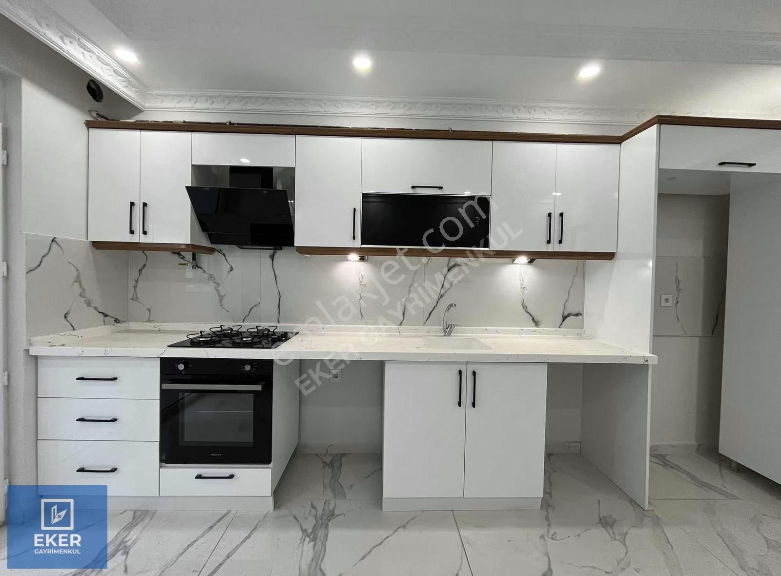 Eker'den Kafkas Caddesi Yakını Giyinme Odalı 3+1 Sıfır Daire - Görsel 10