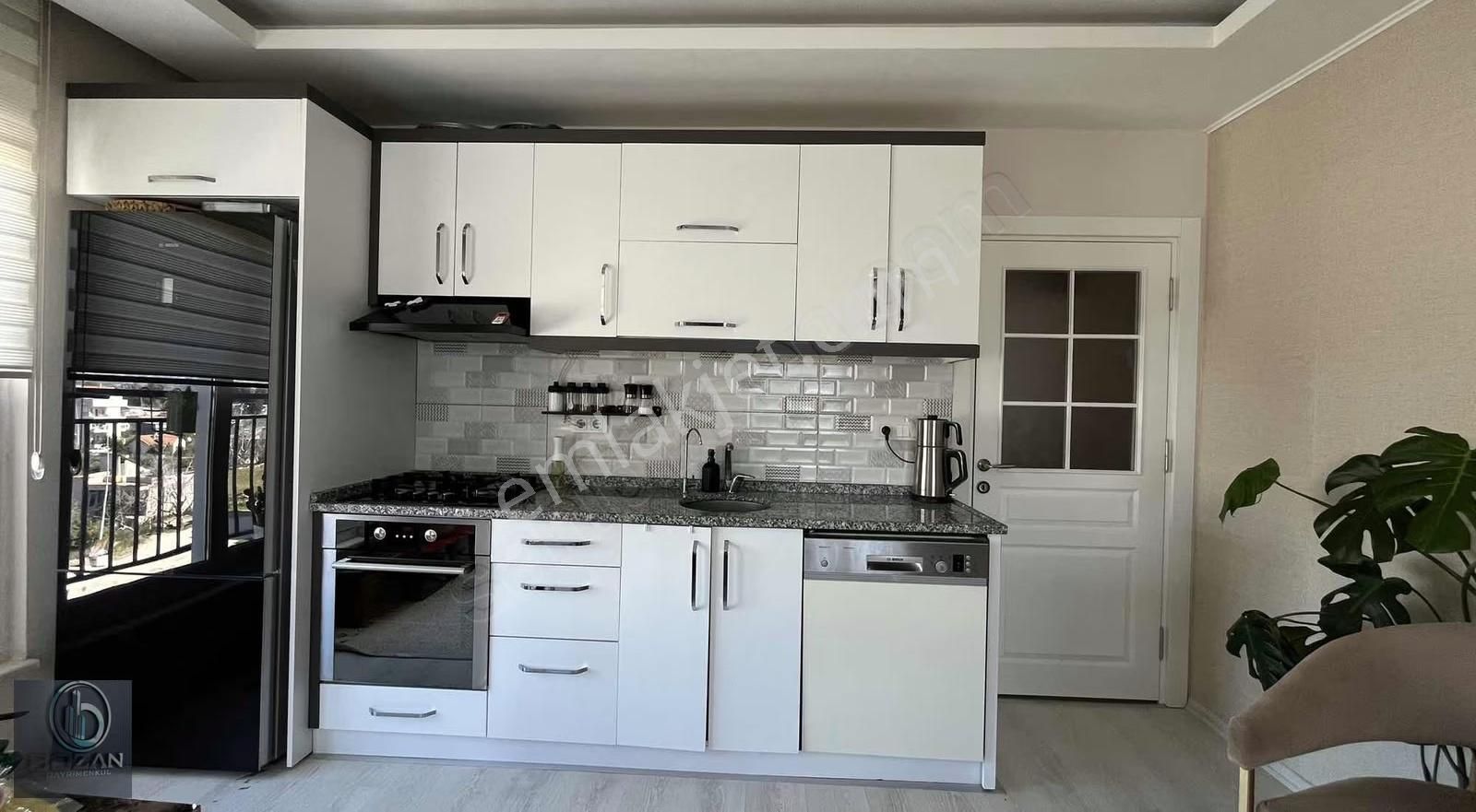 Döşemealtı Yeniköy Cadde Üzerinde Eşyalı 2+1 Satılık Daire - Görsel 15