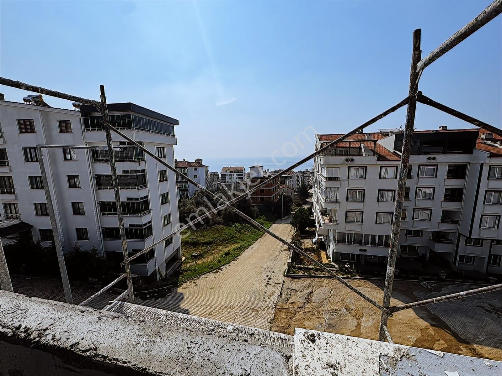 Armutlu'da Deniz Manzaralı Sıfır 2+1 Satılık Daireler - Görsel 6