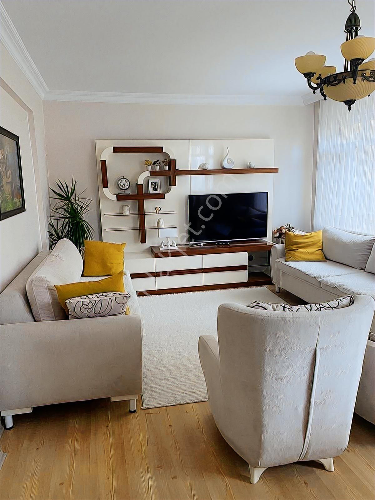 Bakırköy Osmaniyede Merkezi Konumda Lüks Kiralık Daire