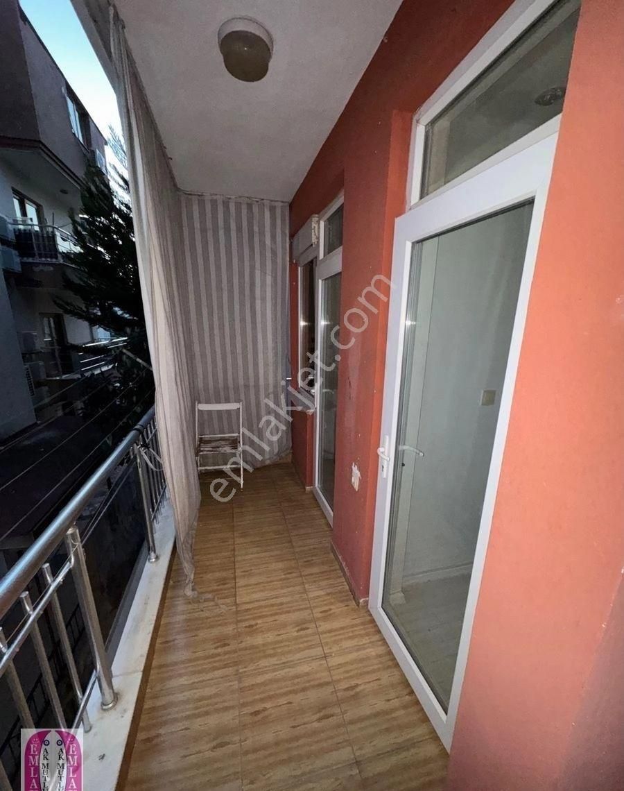 A K Mutludan Ahatlıda Diş Hastanesi Yakını 2+1 Katta Daire - Görsel 5