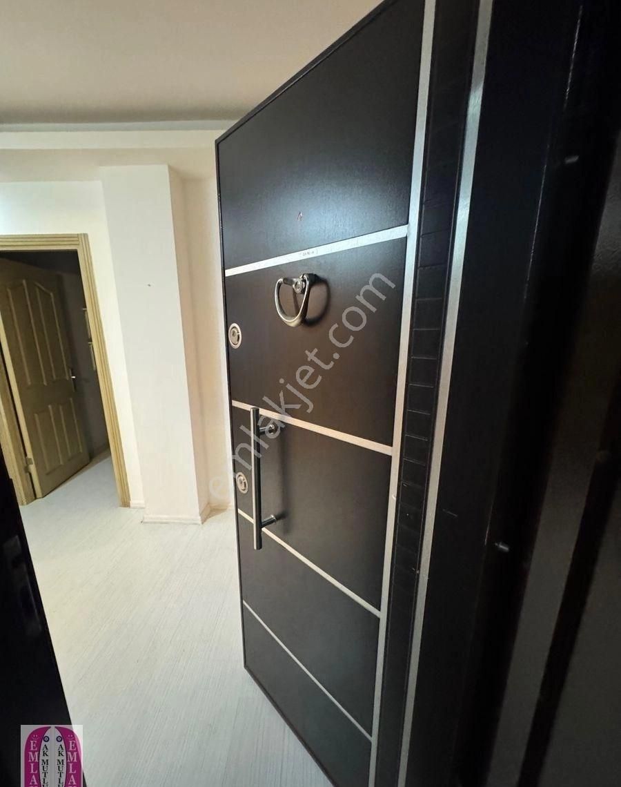 A K Mutludan Ahatlıda Diş Hastanesi Yakını 2+1 Katta Daire - Görsel 2