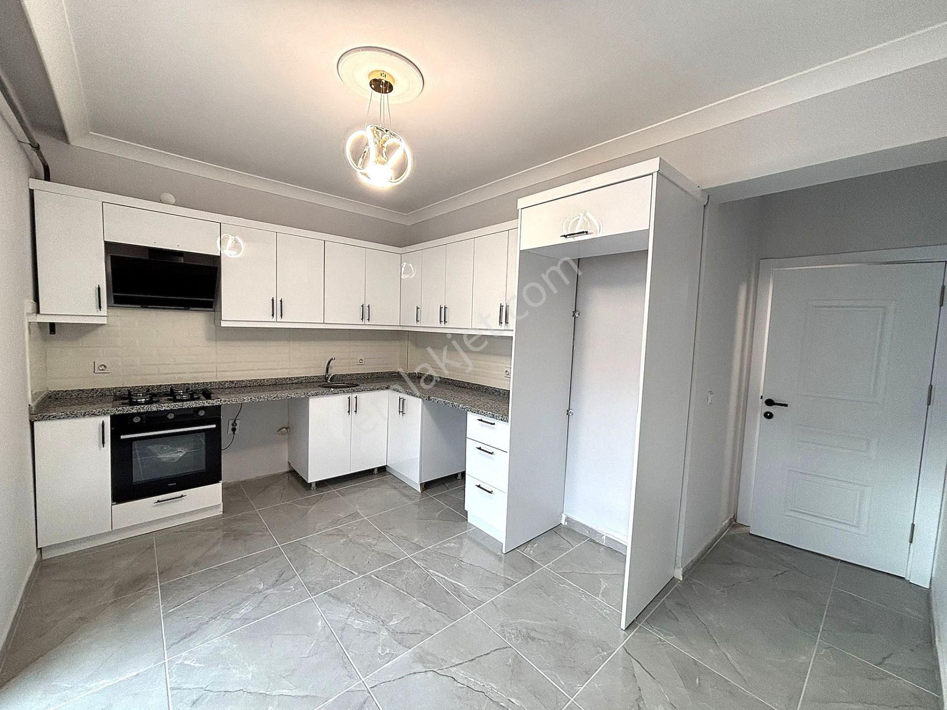 **eryıldız İnşaat**kendi Mülkümüz**site İçinde Ful+ful Ultra Lüks 3+1 Fuul Güney Cephe - Görsel 12