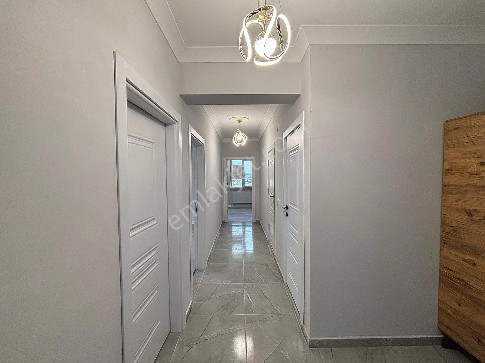 **eryıldız İnşaat**kendi Mülkümüz**site İçinde Ful+ful Ultra Lüks 3+1 Fuul Güney Cephe - Görsel 30