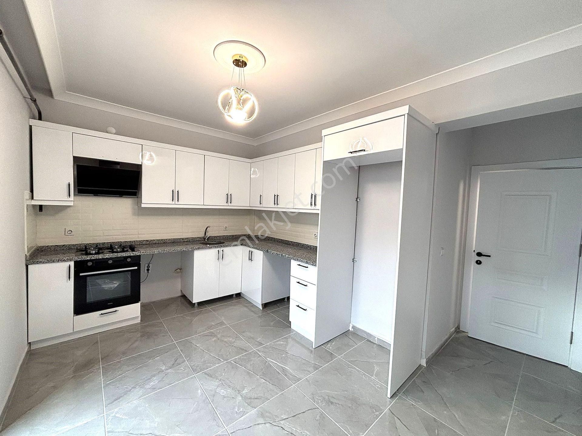 **eryıldız İnşaat**kendi Mülkümüz**site İçinde Ful+ful Ultra Lüks 3+1 Fuul Güney Cephe - Görsel 11