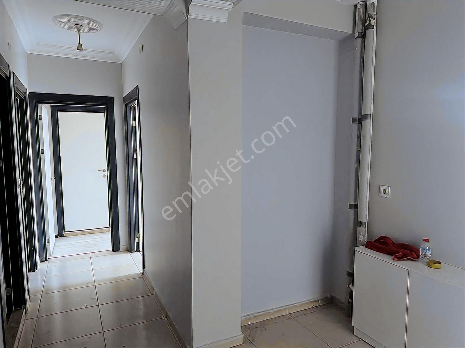 Gazi Yakup Satar Cd. Üzerinde Ebeveyn Banyolu Geniş 3+1 Daire - Görsel 26